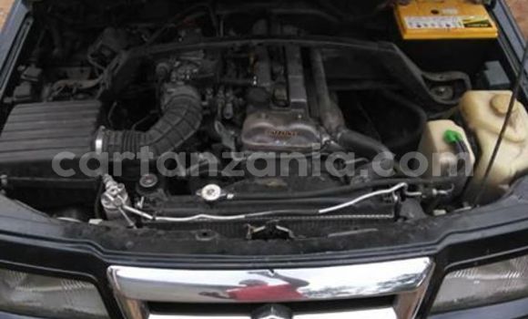 Nunua Ilio tumika Suzuki Escudo Nyeusi Gari ndani ya Dar es Salaam nchini Dar es Salaam Nunua Ilio tumika Suzuki Escudo Nyeusi Gari ndani ya Dar es Salaam nchini Dar es Salaam