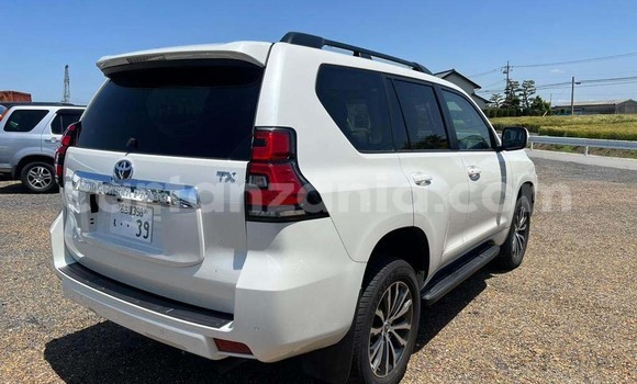 Buy New Toyota Land Cruiser Prado White Car in Dar es Salaam in Dar es Salaam Buy New Toyota Land Cruiser Prado White Car in Dar es Salaam in Dar es Salaam