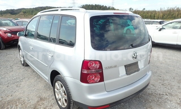 Buy Import Volkswagen Touran Silver Car in Dar es Salaam in Dar es Salaam Buy Import Volkswagen Touran Silver Car in Dar es Salaam in Dar es Salaam
