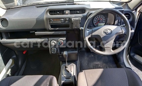 Nunua Mpya Toyota Probox Nyeupe Gari ndani ya Geita nchini Geita Nunua Mpya Toyota Probox Nyeupe Gari ndani ya Geita nchini Geita