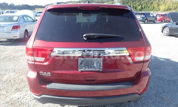 Nunua Imported Jeep Grand Cherokee Nyekundu Gari ndani ya Dar es Salaam nchini Dar es Salaam Nunua Imported Jeep Grand Cherokee Nyekundu Gari ndani ya Dar es Salaam nchini Dar es Salaam
