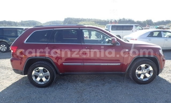 Nunua Imported Jeep Grand Cherokee Nyekundu Gari ndani ya Dar es Salaam nchini Dar es Salaam Nunua Imported Jeep Grand Cherokee Nyekundu Gari ndani ya Dar es Salaam nchini Dar es Salaam