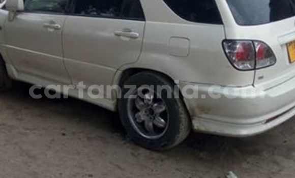 Nunua Ilio tumika Toyota Harrier Nyeupe Gari ndani ya Dar es Salaam nchini Dar es Salaam Nunua Ilio tumika Toyota Harrier Nyeupe Gari ndani ya Dar es Salaam nchini Dar es Salaam