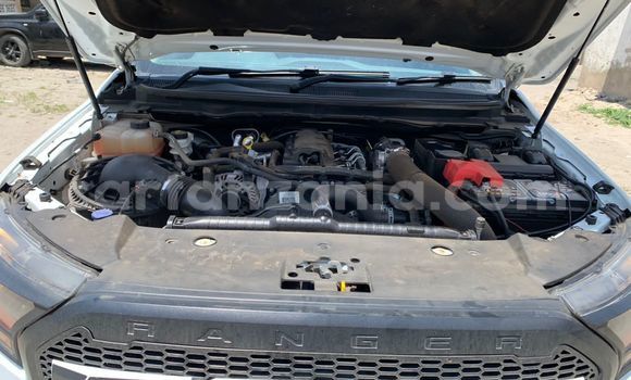 Nunua Mpya Ford Ranger Nyeupe Gari ndani ya Dar es Salaam nchini Dar es Salaam Nunua Mpya Ford Ranger Nyeupe Gari ndani ya Dar es Salaam nchini Dar es Salaam