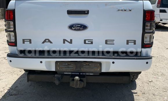 Nunua Mpya Ford Ranger Nyeupe Gari ndani ya Dar es Salaam nchini Dar es Salaam Nunua Mpya Ford Ranger Nyeupe Gari ndani ya Dar es Salaam nchini Dar es Salaam
