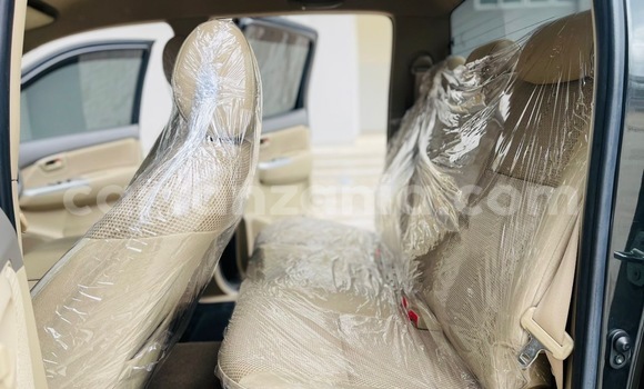 Nunua Imported Toyota Hiluxe VIGO Nyeusi Gari ndani ya Dar es Salaam nchini Dar es Salaam Nunua Imported Toyota Hiluxe VIGO Nyeusi Gari ndani ya Dar es Salaam nchini Dar es Salaam