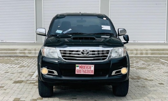 Nunua Imported Toyota Hiluxe VIGO Nyeusi Gari ndani ya Dar es Salaam nchini Dar es Salaam Nunua Imported Toyota Hiluxe VIGO Nyeusi Gari ndani ya Dar es Salaam nchini Dar es Salaam