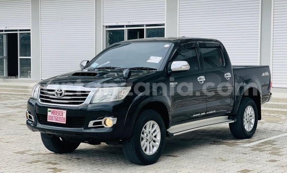 Nunua Imported Toyota Hiluxe VIGO Nyeusi Gari ndani ya Dar es Salaam nchini Dar es Salaam Nunua Imported Toyota Hiluxe VIGO Nyeusi Gari ndani ya Dar es Salaam nchini Dar es Salaam
