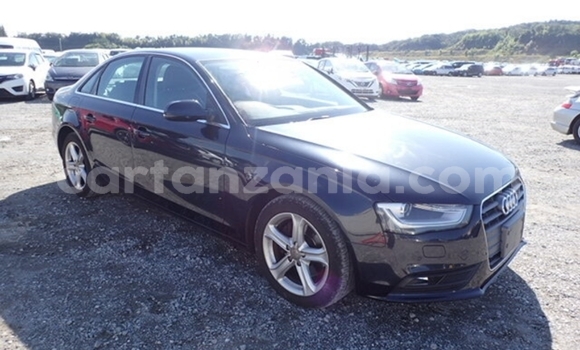 Nunua Imported Audi A4 Nyeusi Gari ndani ya Dar es Salaam nchini Dar es Salaam Nunua Imported Audi A4 Nyeusi Gari ndani ya Dar es Salaam nchini Dar es Salaam