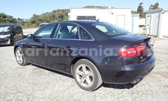 Nunua Imported Audi A4 Nyeusi Gari ndani ya Dar es Salaam nchini Dar es Salaam Nunua Imported Audi A4 Nyeusi Gari ndani ya Dar es Salaam nchini Dar es Salaam
