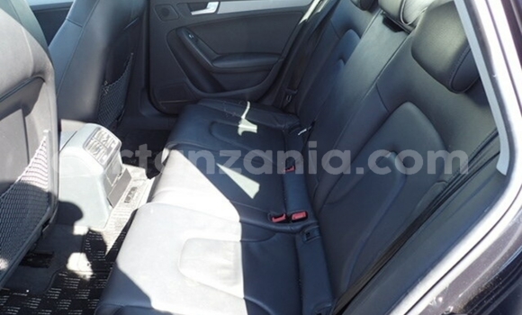 Nunua Imported Audi A4 Nyeusi Gari ndani ya Dar es Salaam nchini Dar es Salaam Nunua Imported Audi A4 Nyeusi Gari ndani ya Dar es Salaam nchini Dar es Salaam