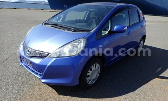 Nunua Imported Honda FIT Bluu Gari ndani ya Dar es Salaam nchini Dar es Salaam Nunua Imported Honda FIT Bluu Gari ndani ya Dar es Salaam nchini Dar es Salaam