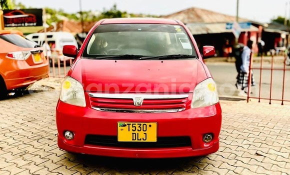 Buy Used Toyota Raum Red Car in Dodoma in Dodoma
