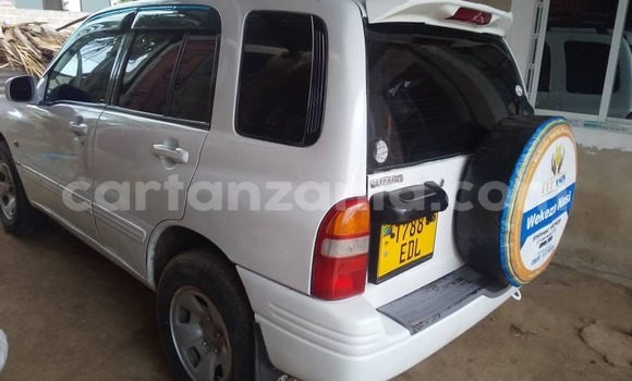 Buy Used Suzuki Escudo White Car in Dodoma in Dodoma Buy Used Suzuki Escudo White Car in Dodoma in Dodoma