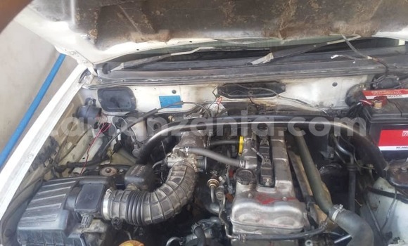 Buy Used Suzuki Escudo White Car in Dodoma in Dodoma Buy Used Suzuki Escudo White Car in Dodoma in Dodoma