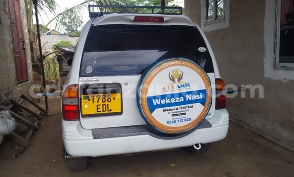 Buy Used Suzuki Escudo White Car in Dodoma in Dodoma Buy Used Suzuki Escudo White Car in Dodoma in Dodoma