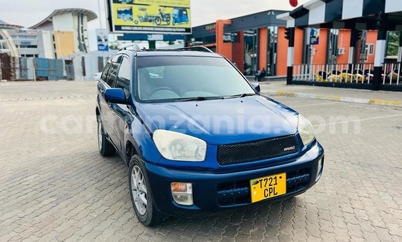 Nunua Ilio tumika Toyota RAV4 Bluu Gari ndani ya Dodoma nchini Dodoma