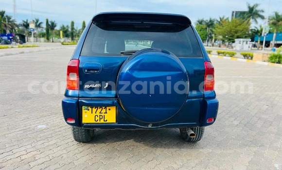 Buy Used Toyota RAV4 Blue Car in Dodoma in Dodoma Buy Used Toyota RAV4 Blue Car in Dodoma in Dodoma