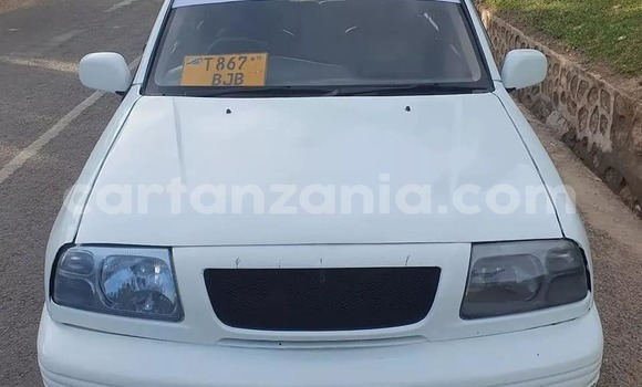 Buy Used Suzuki Escudo White Car in Dodoma in Dodoma Buy Used Suzuki Escudo White Car in Dodoma in Dodoma
