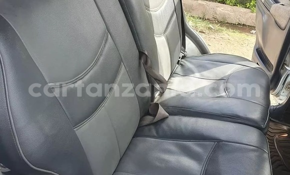 Nunua Ilio tumika Suzuki Escudo Nyeupe Gari ndani ya Dodoma nchini Dodoma Nunua Ilio tumika Suzuki Escudo Nyeupe Gari ndani ya Dodoma nchini Dodoma