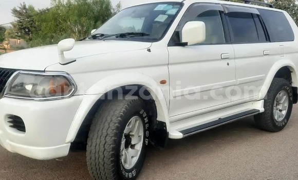 Buy Used Mitsubishi Challenger White Car in Dodoma in Dodoma