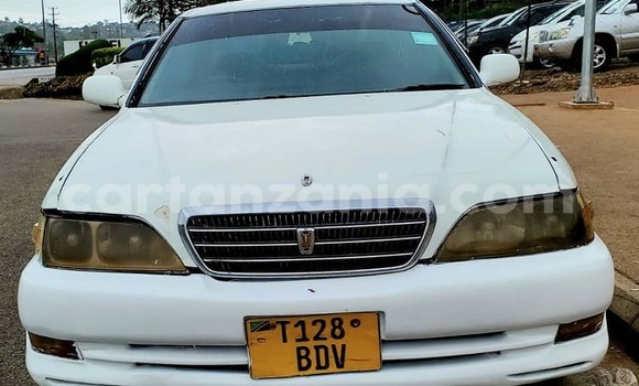 Nunua Ilio tumika Toyota Cresta Nyeupe Gari ndani ya Dodoma nchini Dodoma Nunua Ilio tumika Toyota Cresta Nyeupe Gari ndani ya Dodoma nchini Dodoma