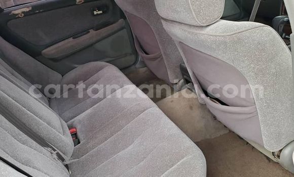 Nunua Ilio tumika Toyota Cresta Nyeupe Gari ndani ya Dodoma nchini Dodoma Nunua Ilio tumika Toyota Cresta Nyeupe Gari ndani ya Dodoma nchini Dodoma