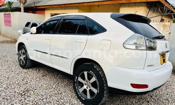 Nunua Ilio tumika Toyota Harrier Nyeupe Gari ndani ya Dodoma nchini Dodoma Nunua Ilio tumika Toyota Harrier Nyeupe Gari ndani ya Dodoma nchini Dodoma