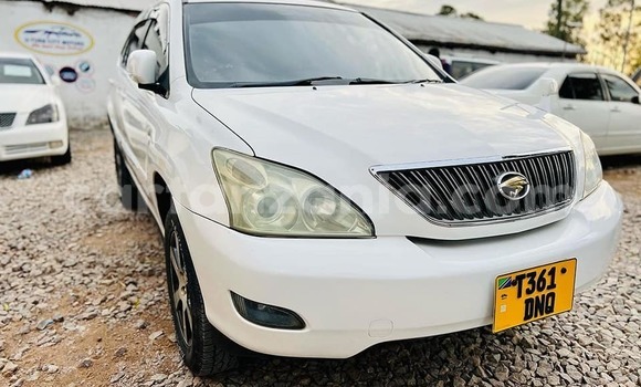 Buy Used Toyota Harrier White Car in Dodoma in Dodoma Buy Used Toyota Harrier White Car in Dodoma in Dodoma