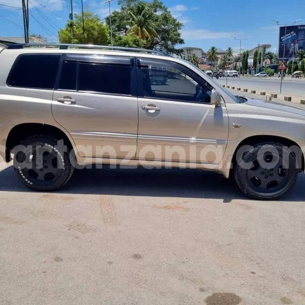 Big with watermark toyota kluger dodoma dodoma 19675