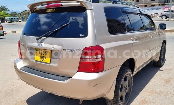 Buy Used Toyota Kluger Other Car in Dodoma in Dodoma Buy Used Toyota Kluger Other Car in Dodoma in Dodoma