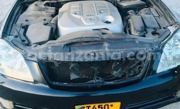 Nunua Ilio tumika Toyota Crown Nyeusi Gari ndani ya Dodoma nchini Dodoma Nunua Ilio tumika Toyota Crown Nyeusi Gari ndani ya Dodoma nchini Dodoma