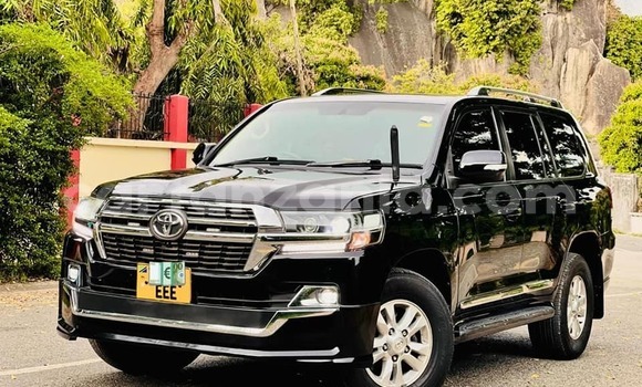 Buy Used Toyota Land Cruiser Black Car in Dodoma in Dodoma Buy Used Toyota Land Cruiser Black Car in Dodoma in Dodoma