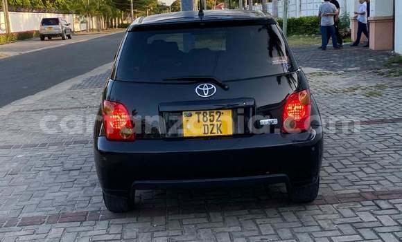 Buy Used Toyota IST Black Car in Dodoma in Dodoma