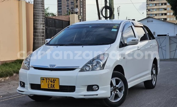 Buy Used Toyota Wish White Car in Ilala in Dar es Salaam