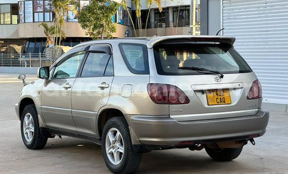 Buy Used Toyota Harrier Silver Car in Dar es Salaam in Dar es Salaam Buy Used Toyota Harrier Silver Car in Dar es Salaam in Dar es Salaam