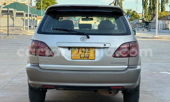 Buy Used Toyota Harrier Silver Car in Dar es Salaam in Dar es Salaam Buy Used Toyota Harrier Silver Car in Dar es Salaam in Dar es Salaam