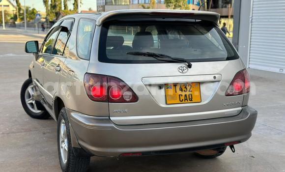 Buy Used Toyota Harrier Silver Car in Dar es Salaam in Dar es Salaam Buy Used Toyota Harrier Silver Car in Dar es Salaam in Dar es Salaam