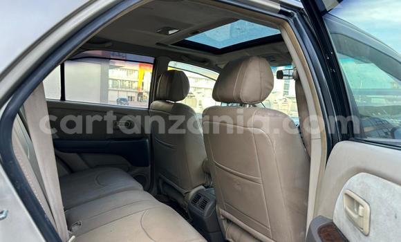 Buy Used Toyota Harrier Silver Car in Dar es Salaam in Dar es Salaam Buy Used Toyota Harrier Silver Car in Dar es Salaam in Dar es Salaam