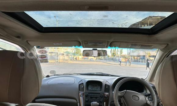 Buy Used Toyota Harrier Silver Car in Dar es Salaam in Dar es Salaam Buy Used Toyota Harrier Silver Car in Dar es Salaam in Dar es Salaam