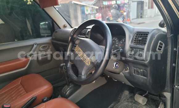 Nunua Ilio tumika Suzuki Jimny Nyeusi Gari ndani ya Dar es Salaam nchini Dar es Salaam Nunua Ilio tumika Suzuki Jimny Nyeusi Gari ndani ya Dar es Salaam nchini Dar es Salaam