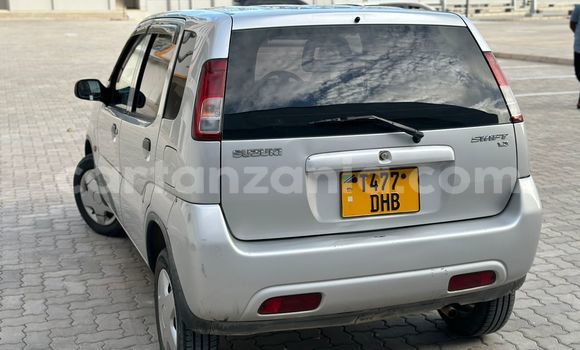 Nunua Ilio tumika Suzuki Swift Fedha Gari ndani ya Ilala nchini Dar es Salaam Nunua Ilio tumika Suzuki Swift Fedha Gari ndani ya Ilala nchini Dar es Salaam