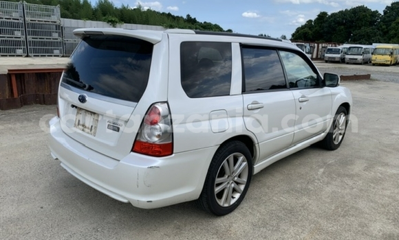 Nunua Imported Subaru Forester Nyeupe Gari ndani ya Dar es Salaam nchini Dar es Salaam Nunua Imported Subaru Forester Nyeupe Gari ndani ya Dar es Salaam nchini Dar es Salaam