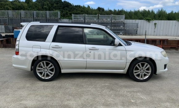 Nunua Imported Subaru Forester Nyeupe Gari ndani ya Dar es Salaam nchini Dar es Salaam Nunua Imported Subaru Forester Nyeupe Gari ndani ya Dar es Salaam nchini Dar es Salaam