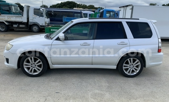 Nunua Imported Subaru Forester Nyeupe Gari ndani ya Dar es Salaam nchini Dar es Salaam Nunua Imported Subaru Forester Nyeupe Gari ndani ya Dar es Salaam nchini Dar es Salaam