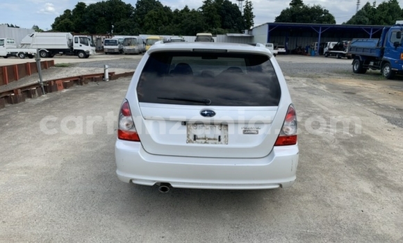 Nunua Imported Subaru Forester Nyeupe Gari ndani ya Dar es Salaam nchini Dar es Salaam Nunua Imported Subaru Forester Nyeupe Gari ndani ya Dar es Salaam nchini Dar es Salaam