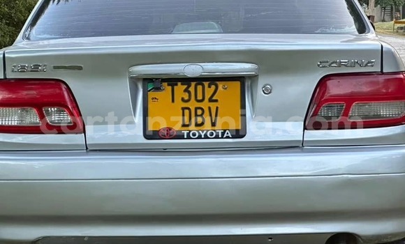 Nunua Ilio tumika Toyota Carina Fedha Gari ndani ya Ilala nchini Dar es Salaam Nunua Ilio tumika Toyota Carina Fedha Gari ndani ya Ilala nchini Dar es Salaam