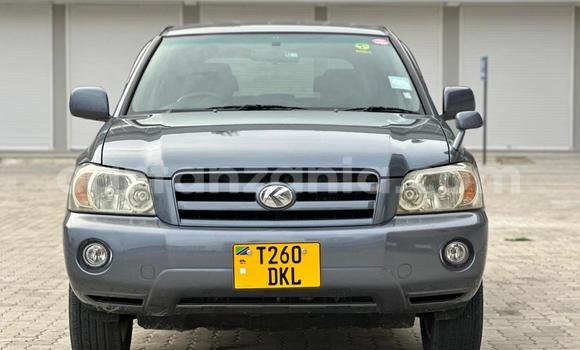 Nunua Ilio tumika Toyota Kluger Nyingine Gari ndani ya Ilala nchini Dar es Salaam
