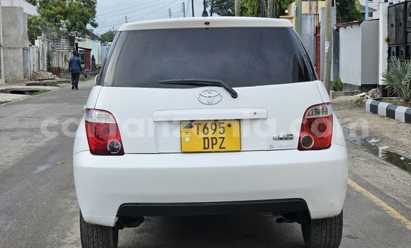 Nunua Ilio tumika Toyota IST Nyeupe Gari ndani ya Ilala nchini Dar es Salaam Nunua Ilio tumika Toyota IST Nyeupe Gari ndani ya Ilala nchini Dar es Salaam