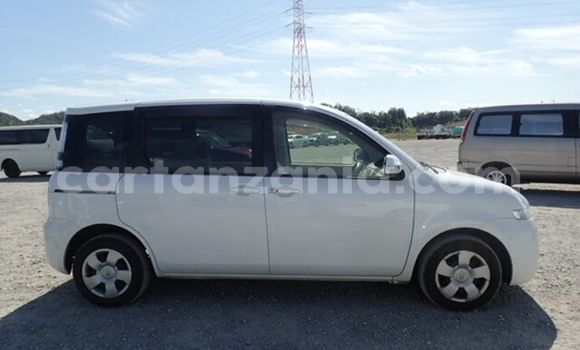 Nunua Imported Toyota Sienta Nyingine Gari ndani ya Dar es Salaam nchini Dar es Salaam Nunua Imported Toyota Sienta Nyingine Gari ndani ya Dar es Salaam nchini Dar es Salaam